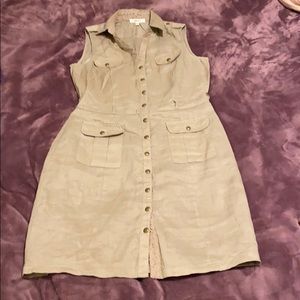 Buttons down, mini dress, camel color and 38 size